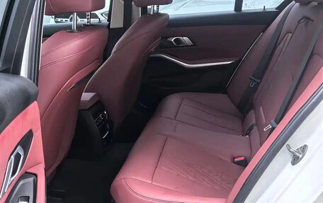 BMW 3 серия, 2023 год, 3 200 000 рублей, 10 фотография