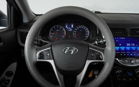 Hyundai Solaris II рестайлинг, 2016 год, 1 049 000 рублей, 10 фотография
