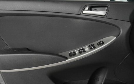 Hyundai Solaris II рестайлинг, 2016 год, 1 049 000 рублей, 14 фотография