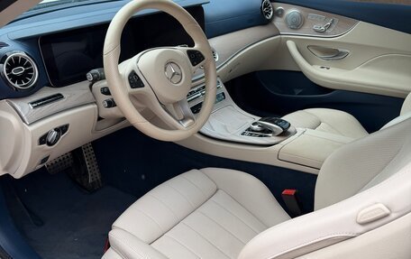 Mercedes-Benz E-Класс, 2018 год, 6 250 000 рублей, 7 фотография