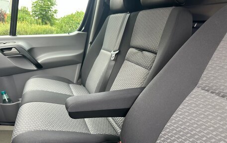 Volkswagen Transporter T5 рестайлинг, 2014 год, 5 000 000 рублей, 21 фотография