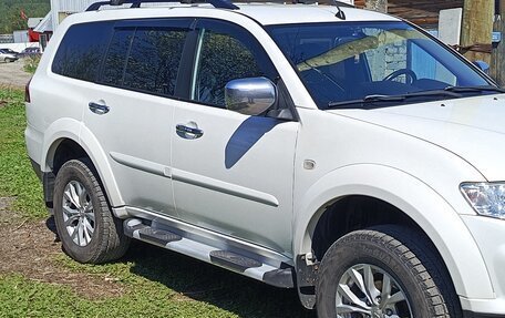 Mitsubishi Pajero Sport II рестайлинг, 2015 год, 2 000 000 рублей, 6 фотография