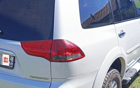 Mitsubishi Pajero Sport II рестайлинг, 2015 год, 2 000 000 рублей, 7 фотография