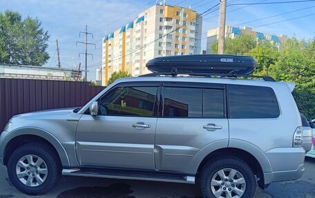 Mitsubishi Pajero IV, 2011 год, 1 950 000 рублей, 7 фотография