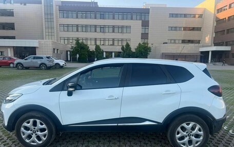 Renault Kaptur I рестайлинг, 2017 год, 1 200 000 рублей, 4 фотография