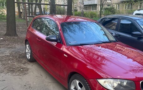 BMW 1 серия, 2007 год, 720 000 рублей, 17 фотография