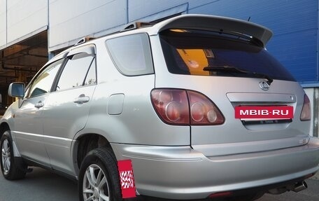 Toyota Harrier, 1999 год, 650 000 рублей, 5 фотография
