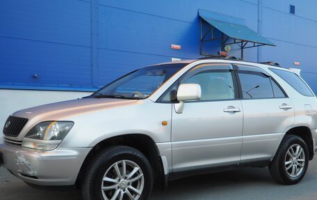 Toyota Harrier, 1999 год, 650 000 рублей, 10 фотография