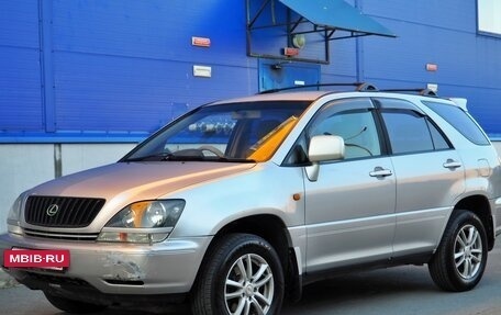 Toyota Harrier, 1999 год, 650 000 рублей, 12 фотография