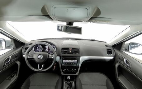 Skoda Yeti I рестайлинг, 2014 год, 1 199 000 рублей, 10 фотография