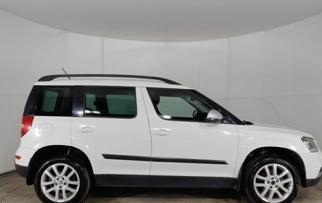 Skoda Yeti I рестайлинг, 2014 год, 1 199 000 рублей, 8 фотография