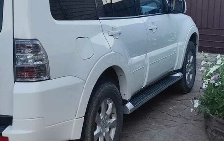 Mitsubishi Pajero IV, 2013 год, 2 100 000 рублей, 8 фотография