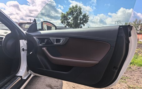 Jaguar F-Type I рестайлинг 2, 2014 год, 3 600 000 рублей, 4 фотография