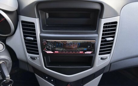 Chevrolet Cruze II, 2010 год, 649 900 рублей, 18 фотография