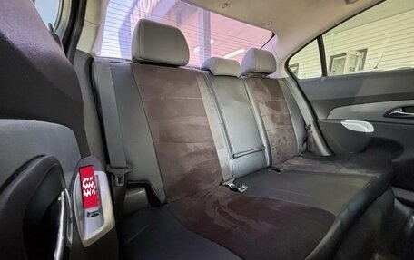 Chevrolet Cruze II, 2010 год, 649 900 рублей, 13 фотография