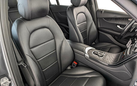 Mercedes-Benz GLC, 2018 год, 3 300 000 рублей, 15 фотография