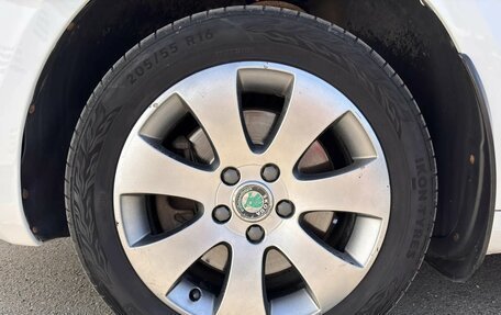 Skoda Superb III рестайлинг, 2012 год, 999 900 рублей, 9 фотография