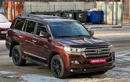 Toyota Land Cruiser 200, 2016 год, 5 750 000 рублей, 7 фотография