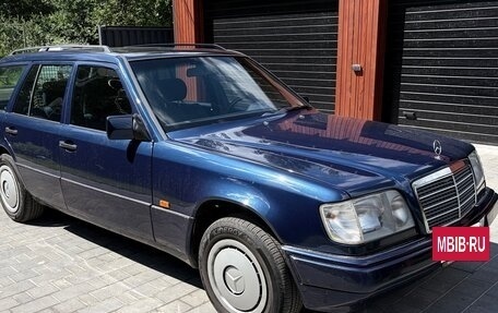 Mercedes-Benz E-Класс, 1995 год, 1 200 000 рублей, 6 фотография