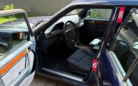 Mercedes-Benz E-Класс, 1995 год, 1 200 000 рублей, 12 фотография