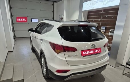 Hyundai Santa Fe III рестайлинг, 2016 год, 2 249 000 рублей, 6 фотография