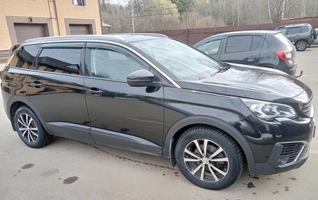 Peugeot 5008 II, 2018 год, 1 990 000 рублей, 2 фотография