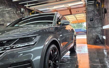 Volkswagen Touareg III, 2021 год, 6 300 000 рублей, 3 фотография
