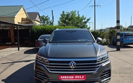 Volkswagen Touareg III, 2021 год, 6 300 000 рублей, 11 фотография