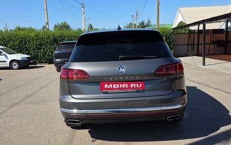 Volkswagen Touareg III, 2021 год, 6 300 000 рублей, 17 фотография
