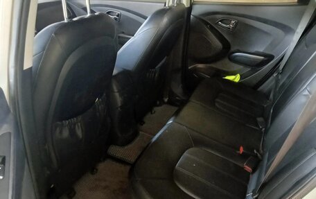 Hyundai Tucson III, 2012 год, 1 230 000 рублей, 6 фотография