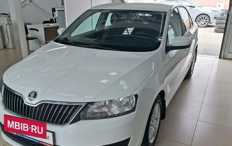 Skoda Rapid I, 2017 год, 1 228 000 рублей, 3 фотография