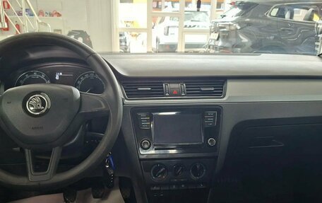 Skoda Rapid I, 2017 год, 1 228 000 рублей, 15 фотография