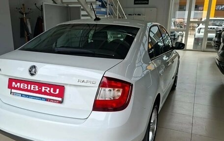 Skoda Rapid I, 2017 год, 1 228 000 рублей, 7 фотография