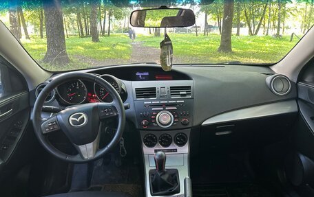 Mazda 3, 2011 год, 550 000 рублей, 10 фотография