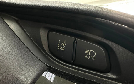 Toyota Vitz, 2019 год, 1 300 000 рублей, 24 фотография