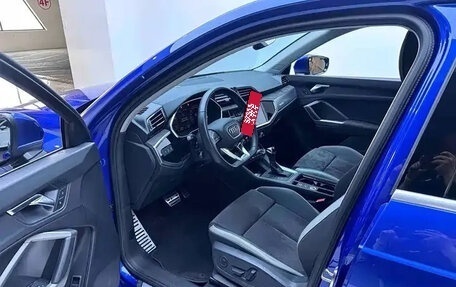 Audi Q3, 2022 год, 2 375 000 рублей, 11 фотография