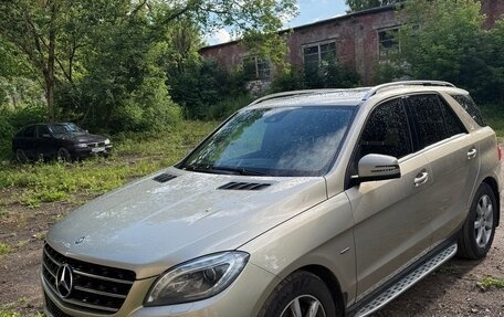 Mercedes-Benz M-Класс, 2012 год, 2 250 000 рублей, 4 фотография