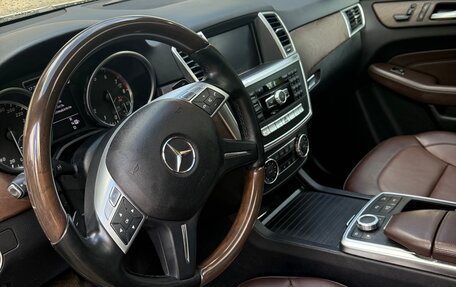 Mercedes-Benz M-Класс, 2012 год, 2 250 000 рублей, 16 фотография