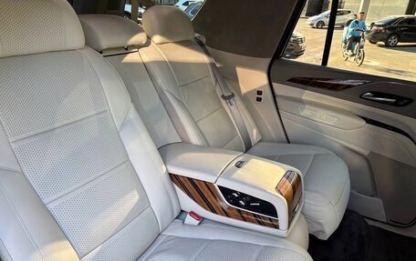 Cadillac Escalade V, 2021 год, 8 850 000 рублей, 11 фотография