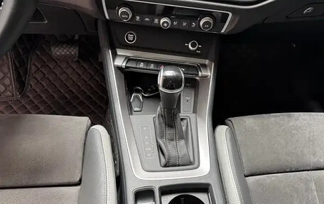 Audi Q3, 2022 год, 2 265 000 рублей, 10 фотография