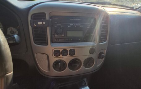 Ford Maverick, 2006 год, 390 000 рублей, 13 фотография