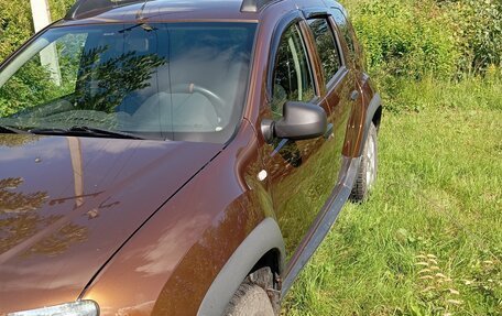 Renault Duster I рестайлинг, 2014 год, 920 000 рублей, 2 фотография