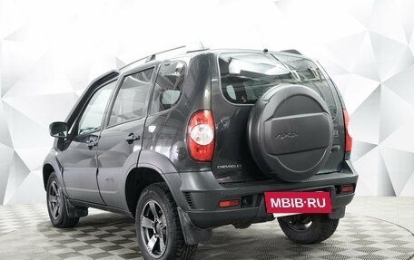 Chevrolet Niva I рестайлинг, 2018 год, 847 000 рублей, 3 фотография