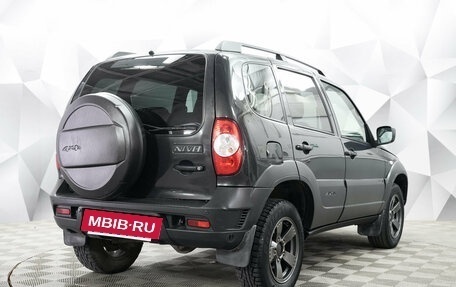 Chevrolet Niva I рестайлинг, 2018 год, 847 000 рублей, 4 фотография