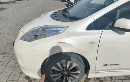 Nissan Leaf I, 2014 год, 630 000 рублей, 4 фотография