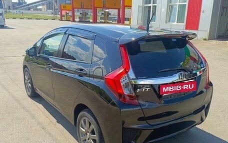 Honda Fit III, 2014 год, 890 000 рублей, 4 фотография
