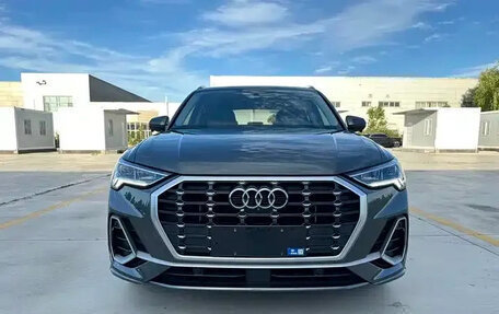 Audi Q3, 2022 год, 2 325 000 рублей, 2 фотография