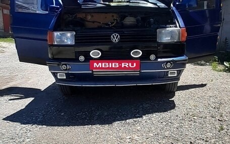 Volkswagen Caravelle T4, 1992 год, 400 000 рублей, 2 фотография