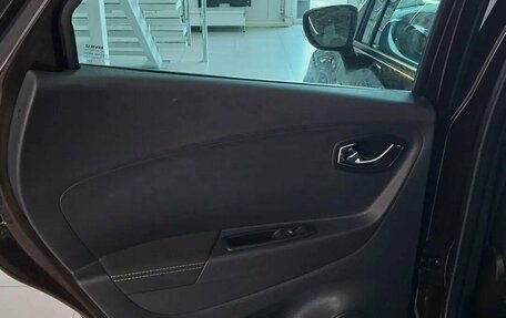 Renault Kaptur I рестайлинг, 2018 год, 1 798 000 рублей, 28 фотография