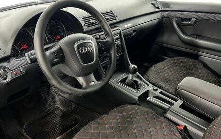 Audi A4, 2005 год, 800 000 рублей, 10 фотография